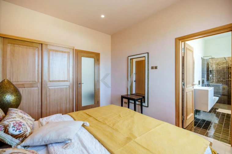 Moradia T7 para Venda em Lagos (São Sebastião e Santa Maria) Foto 46