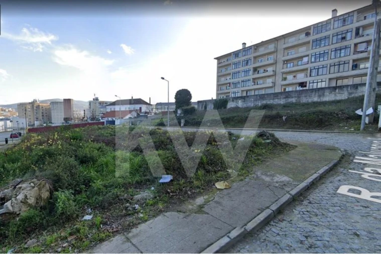 Terreno para Venda em Peso da Régua e Godim Foto 12