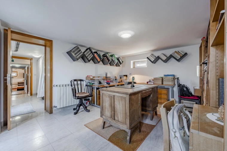 Moradia T4 para Venda em Estela Foto 10