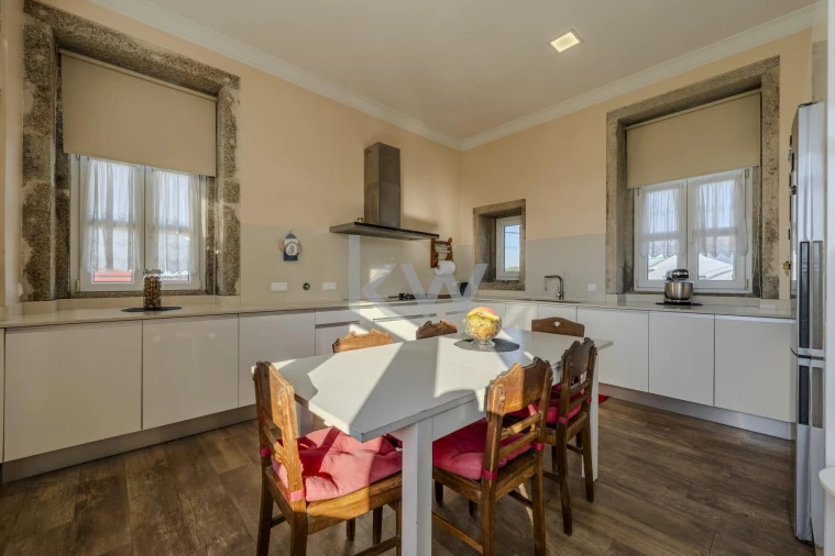 Moradia T4 para Venda em Estela Foto 19