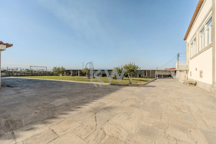 Moradia T4 para Venda em Estela Foto 23