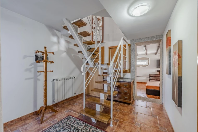 Moradia T4 para Venda em Estela Foto 11