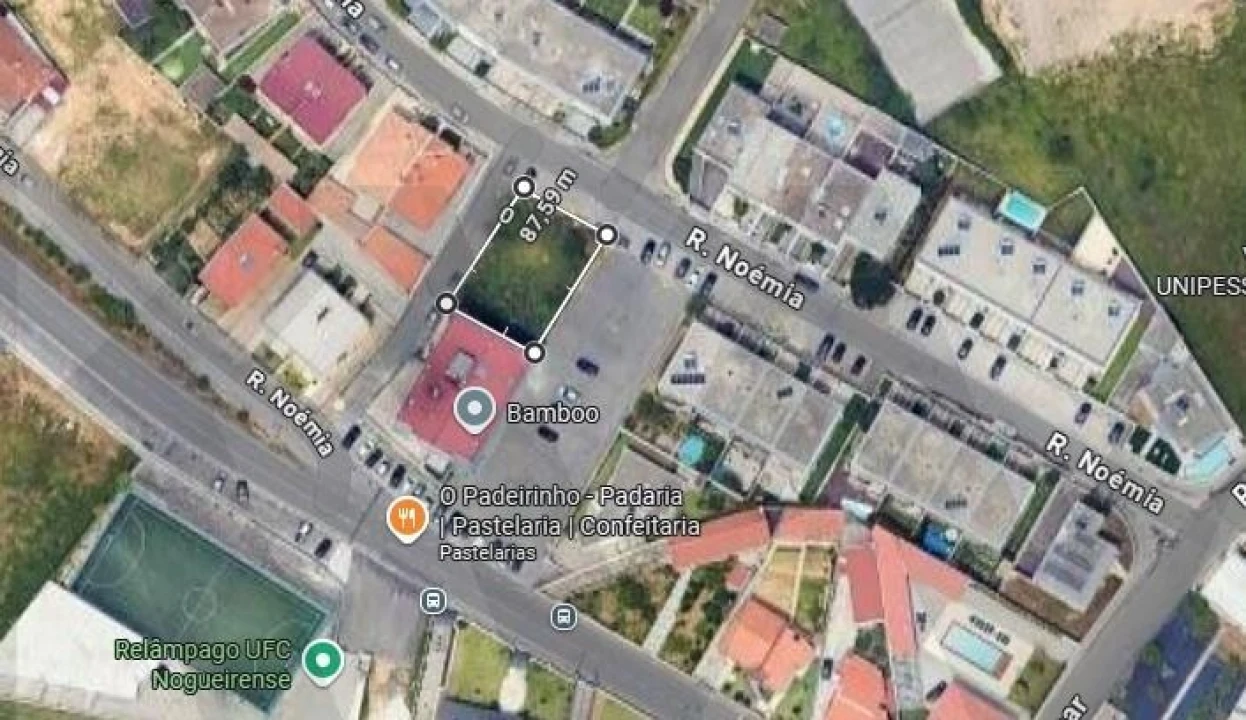 Terreno para Venda em Mozelos Foto 3