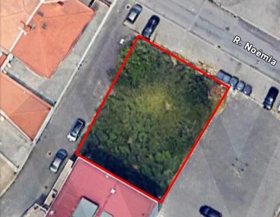 Terreno para Venda em Mozelos Foto 4