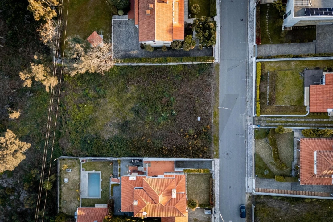Terreno para Venda em São João da Madeira Foto 6