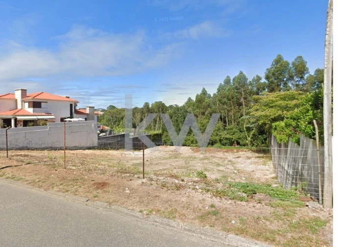 Terreno para Venda em São João da Madeira Foto 3