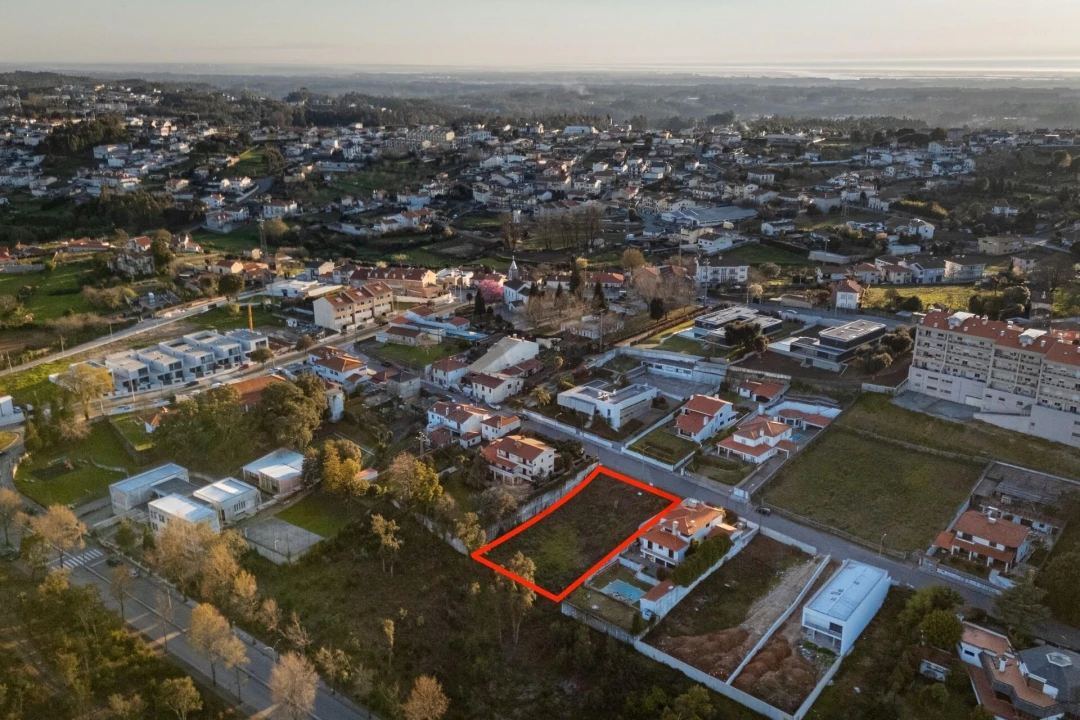 Terreno para Venda em São João da Madeira Foto 15