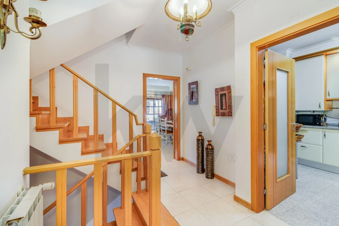 Moradia T4 para Venda em Castanheira do Ribatejo e Cachoeiras Foto 12