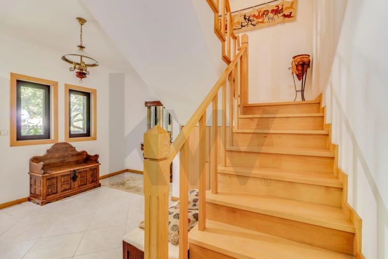 Moradia T4 para Venda em Castanheira do Ribatejo e Cachoeiras Foto 6