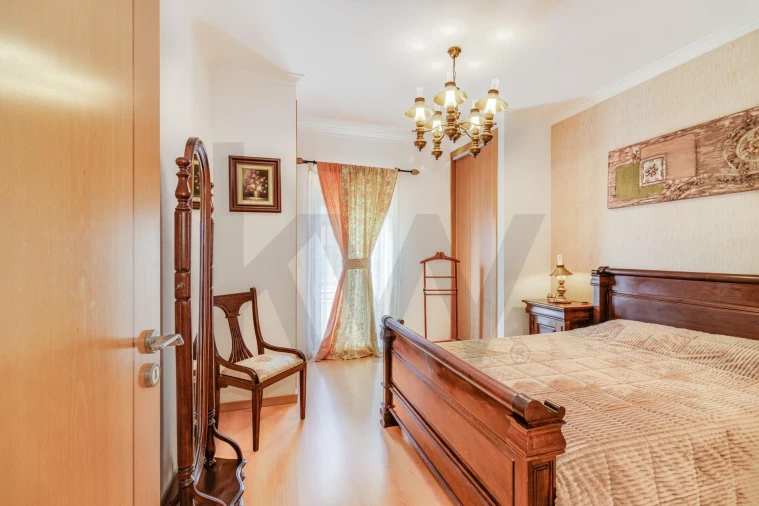 Moradia T4 para Venda em Castanheira do Ribatejo e Cachoeiras Foto 28