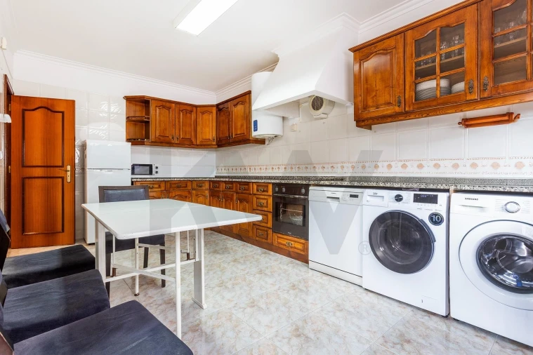 Moradia T5 para Venda em Algueirão-Mem Martins Foto 19