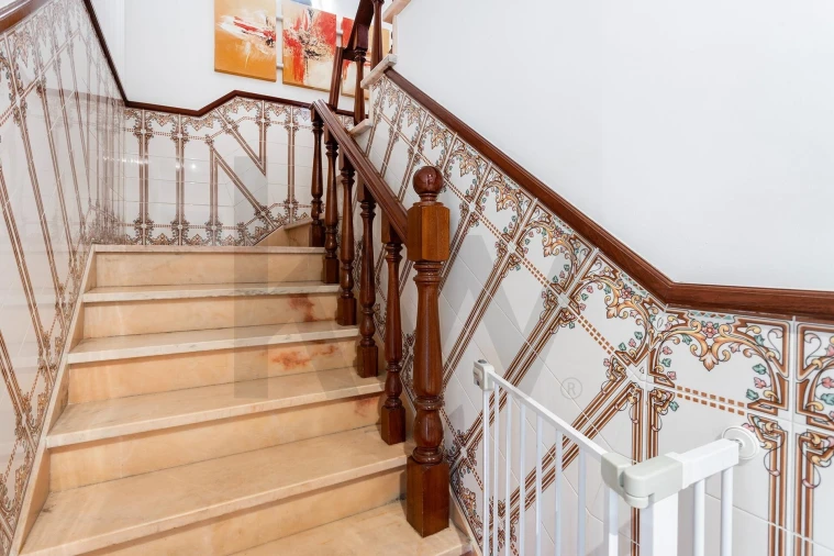 Moradia T5 para Venda em Algueirão-Mem Martins Foto 22