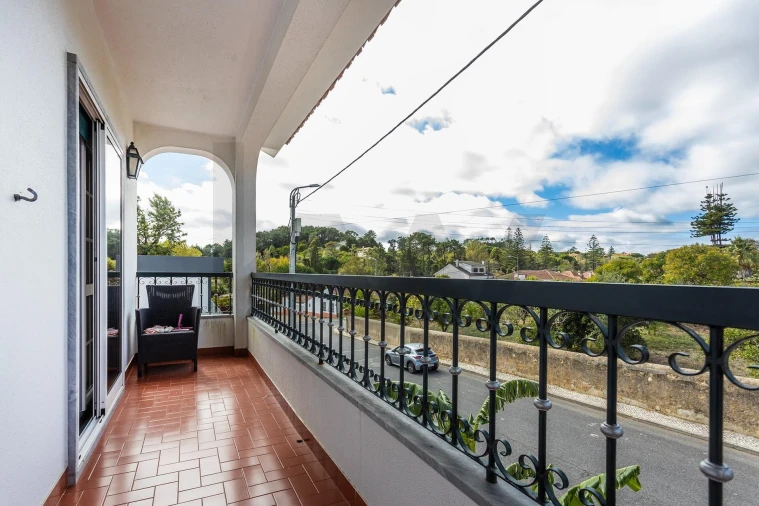 Moradia T5 para Venda em Algueirão-Mem Martins Foto 25