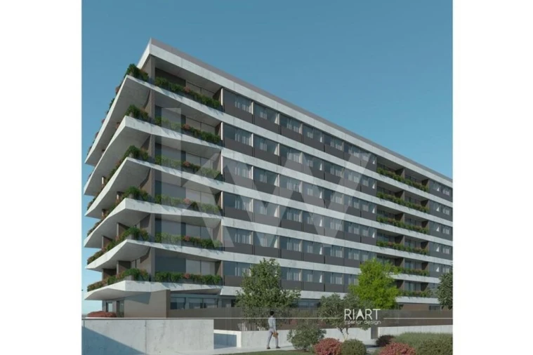 Loja para Venda em Matosinhos e Leça da Palmeira Foto 1