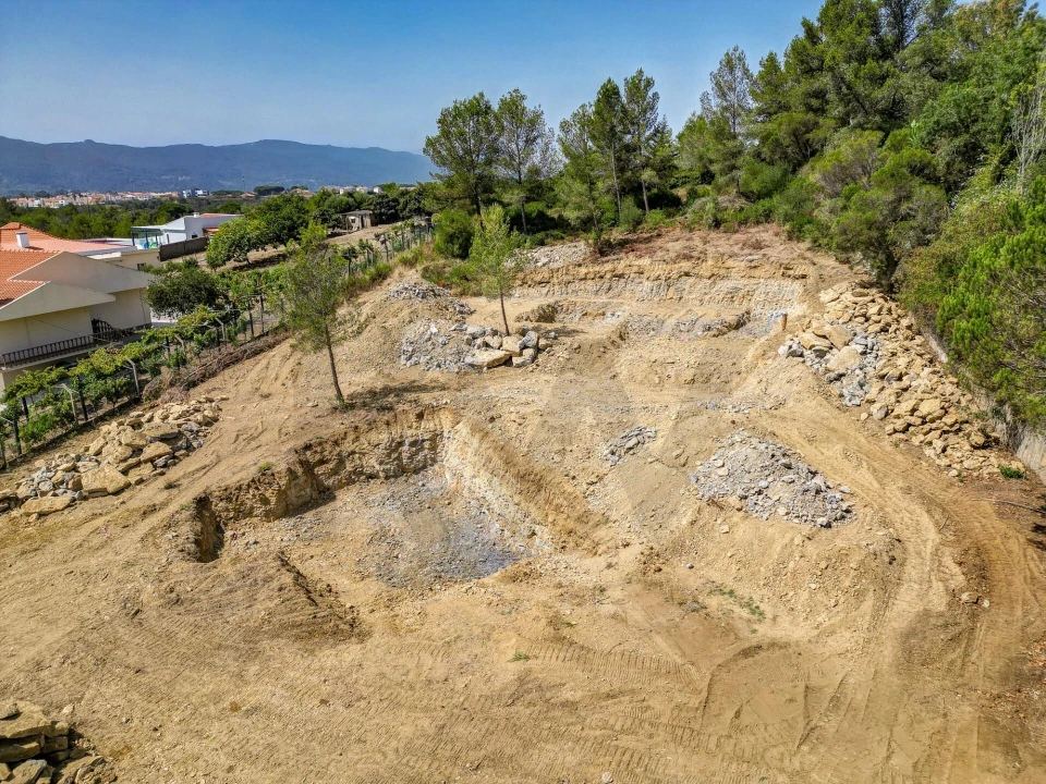 Terreno para Venda em São João das Lampas e Terrugem Foto 24