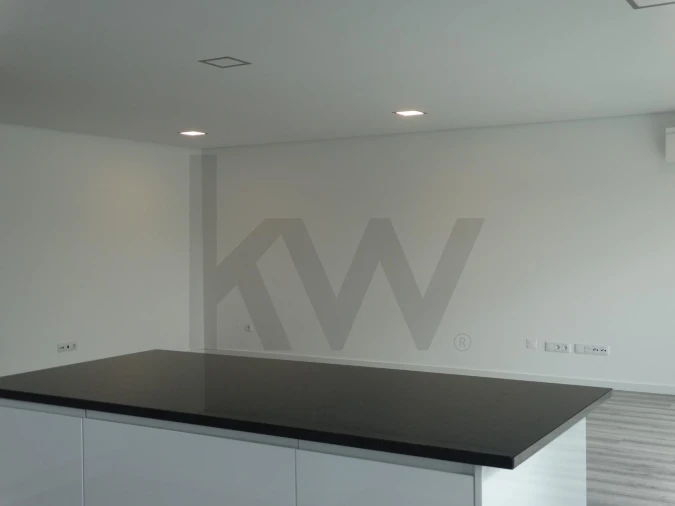 Apartamento T5 para Venda em Montijo e Afonsoeiro Foto 7