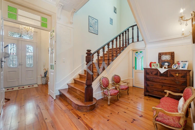 Moradia T6 para Venda em Sangalhos Foto 9