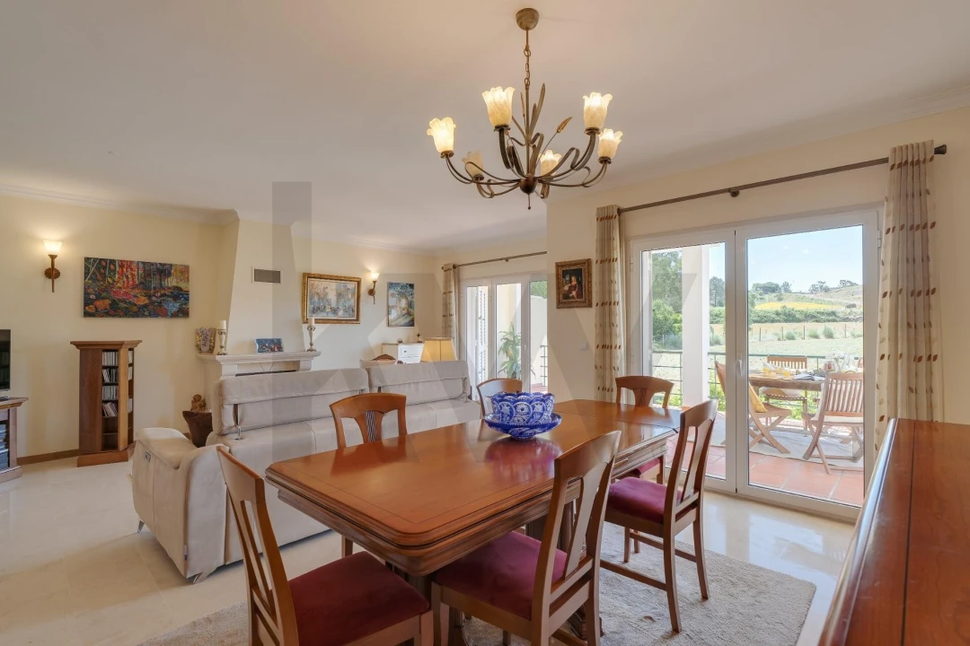 Moradia T3 para Venda em Venda do Pinheiro e Santo Estêvão das Galés Foto 10