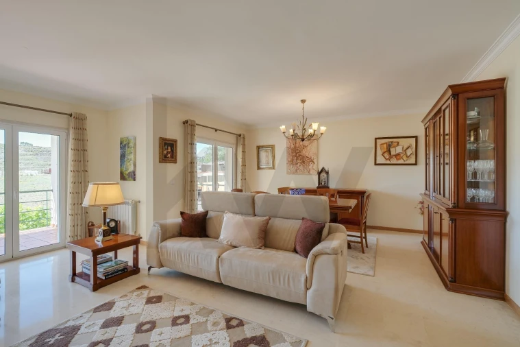 Moradia T3 para Venda em Venda do Pinheiro e Santo Estêvão das Galés Foto 8