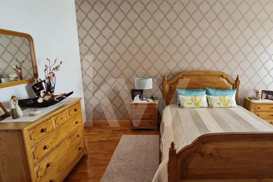 Apartamento T5 para Venda em Castelo Branco Foto 18