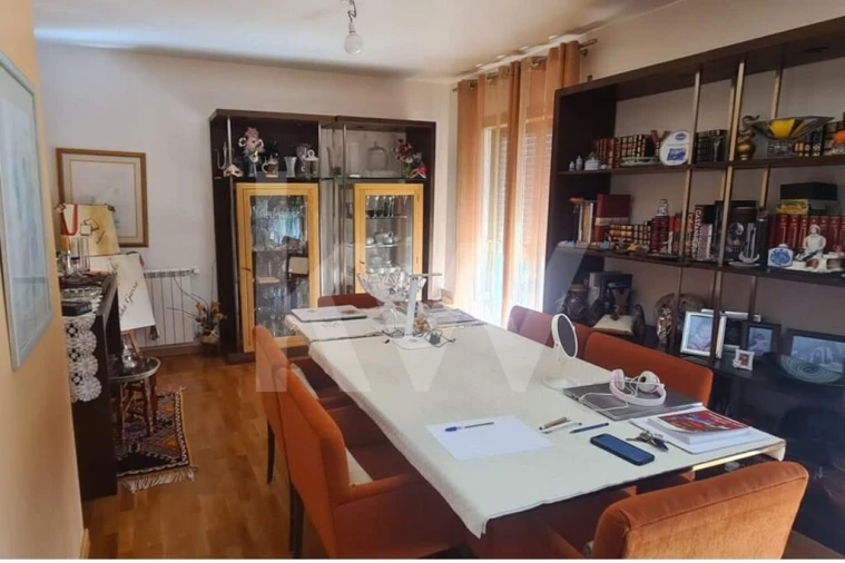 Apartamento T5 para Venda em Castelo Branco Foto 16