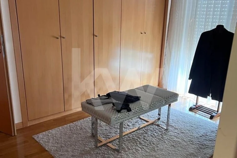 Apartamento T5 para Venda em Castelo Branco Foto 9