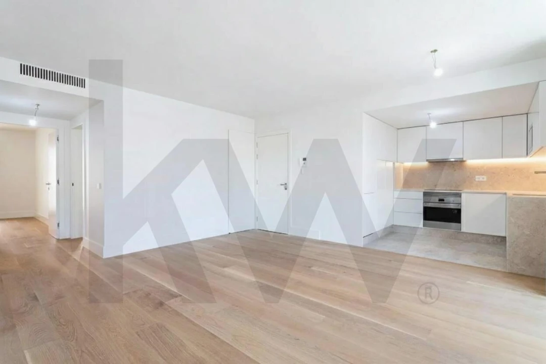 Apartamento T2 para Venda em Santo António Foto 2