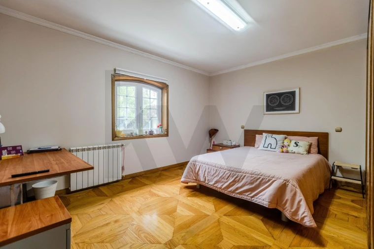 Moradia T4 para Venda em Lousado Foto 8