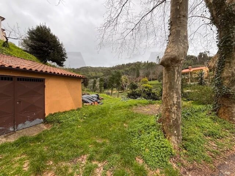 Terreno para Venda em Moita Foto 31