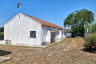 Moradia T5 para Venda em Azeitão (São Lourenço e São Simão)