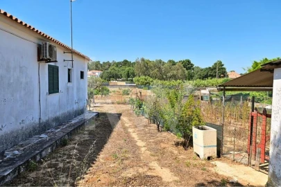 Moradia T5 para Venda em Azeitão (São Lourenço e São Simão)