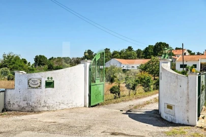 Moradia T5 para Venda em Azeitão (São Lourenço e São Simão)
