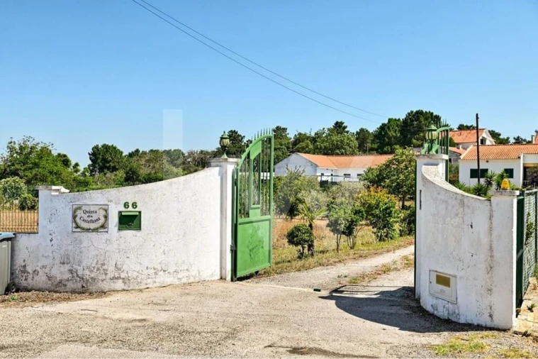Moradia T5 para Venda em Azeitão (São Lourenço e São Simão) Foto 15