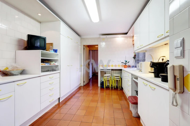 Moradia T5 para Arrendamento em Oeiras e São Julião da Barra, Paço de Arcos e Caxias Foto 9