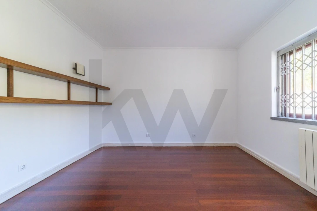 Moradia T5 para Arrendamento em Oeiras e São Julião da Barra, Paço de Arcos e Caxias Foto 15