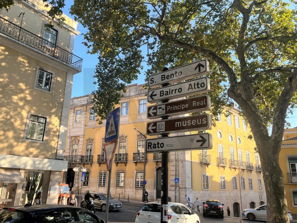 Apartamento T4 para Venda em Santo António Foto 5