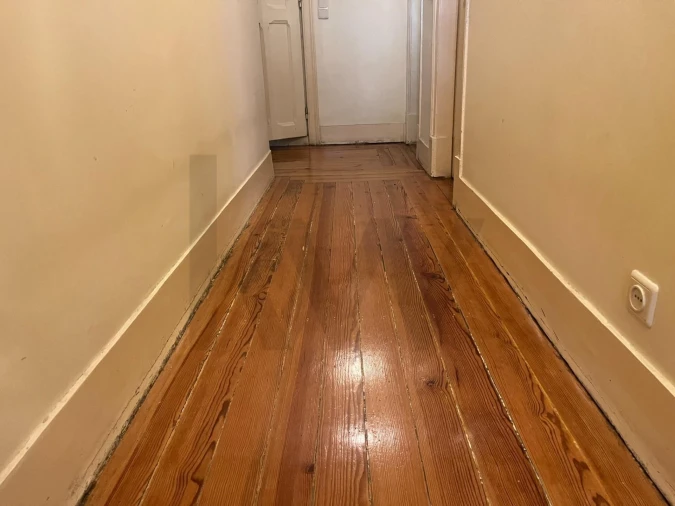 Apartamento T4 para Venda em Santo António Foto 17