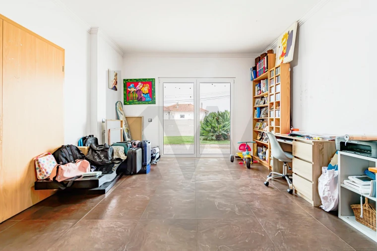 Moradia T4 para Venda em Vendas Novas Foto 11