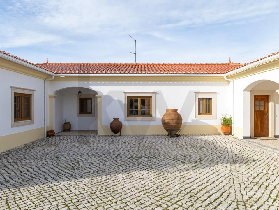 Moradia T4 para Arrendamento em Moita dos Ferreiros Foto 14