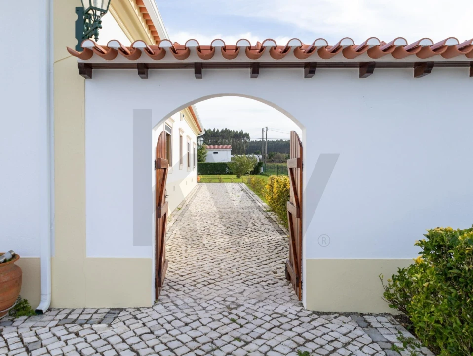 Moradia T4 para Arrendamento em Moita dos Ferreiros Foto 13