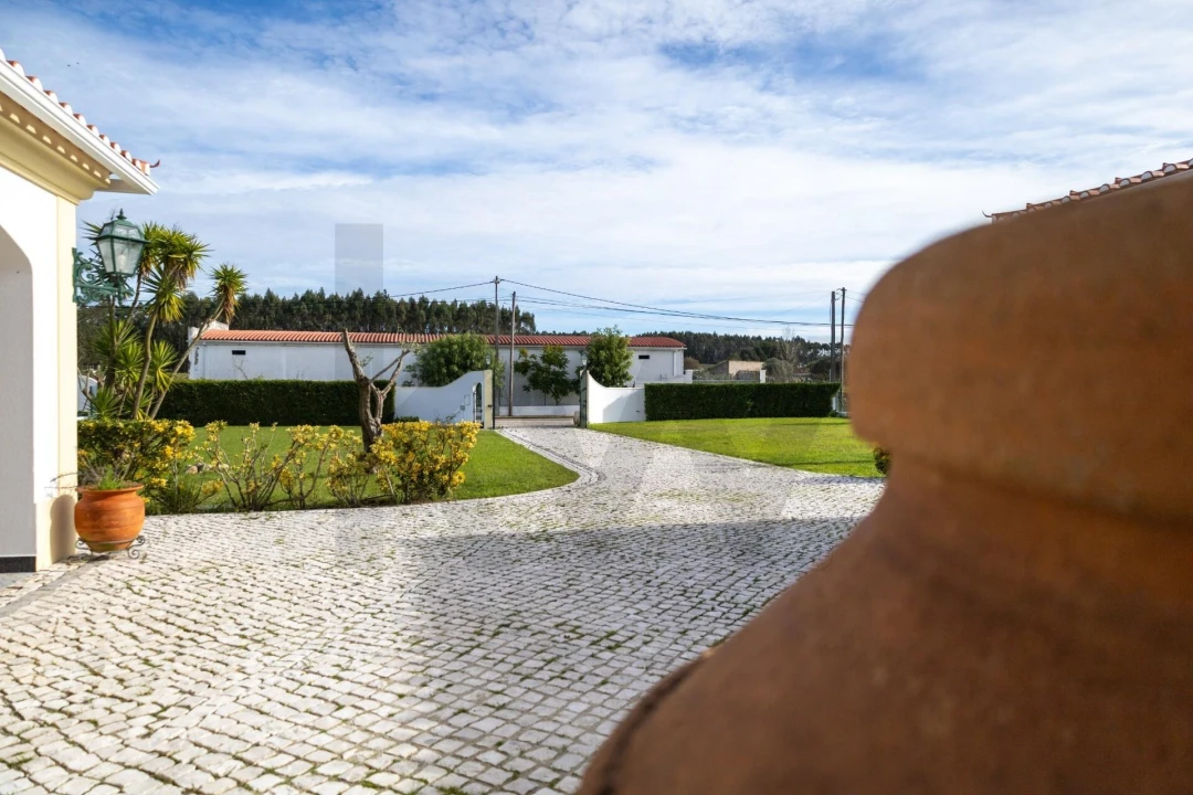 Moradia T4 para Arrendamento em Moita dos Ferreiros Foto 20