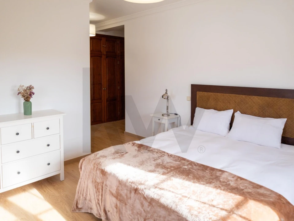 Moradia T4 para Arrendamento em Moita dos Ferreiros Foto 38