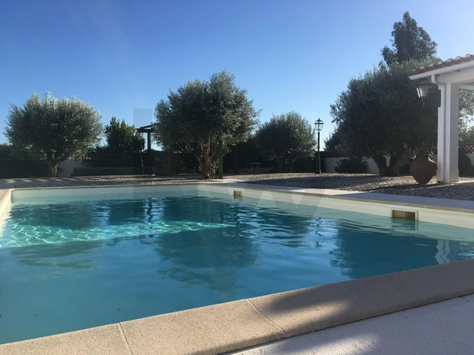 Moradia T4 para Arrendamento em Moita dos Ferreiros Foto 38