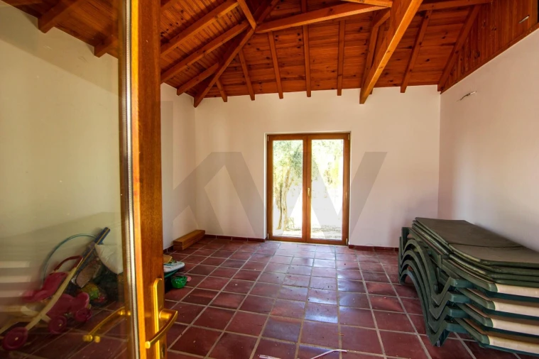 Moradia T4 para Arrendamento em Moita dos Ferreiros Foto 31