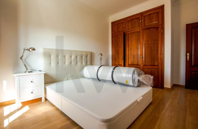 Moradia T4 para Arrendamento em Moita dos Ferreiros Foto 18