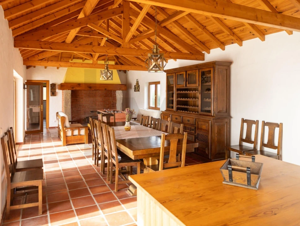 Moradia T4 para Arrendamento em Moita dos Ferreiros Foto 31