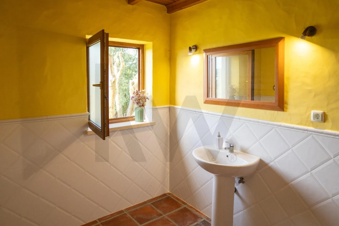 Moradia T4 para Arrendamento em Moita dos Ferreiros Foto 30