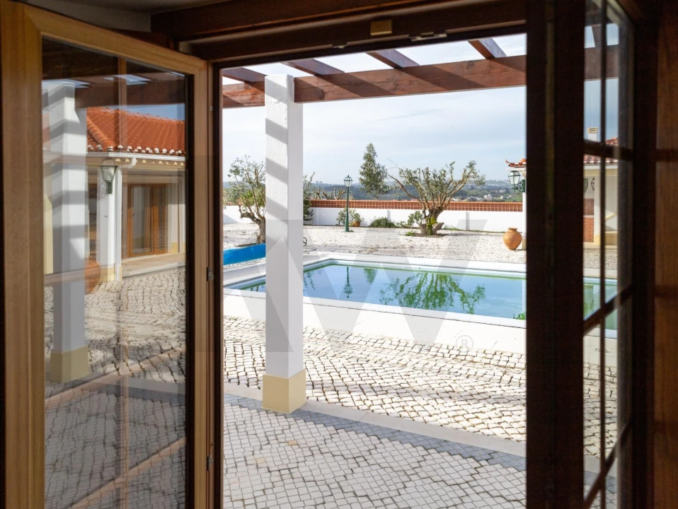 Moradia T4 para Arrendamento em Moita dos Ferreiros Foto 17