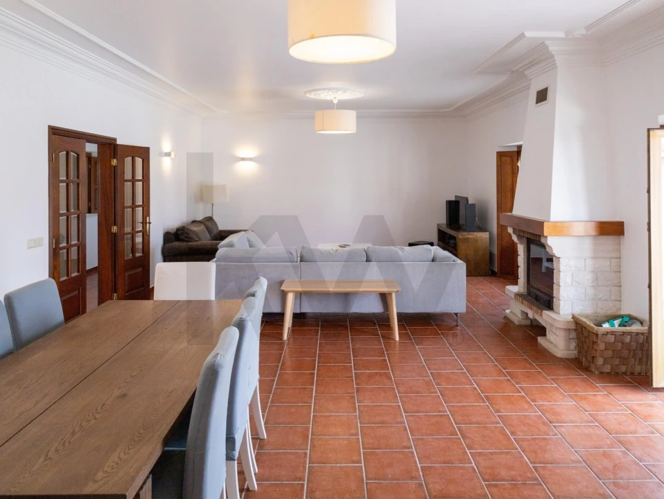 Moradia T4 para Arrendamento em Moita dos Ferreiros Foto 55