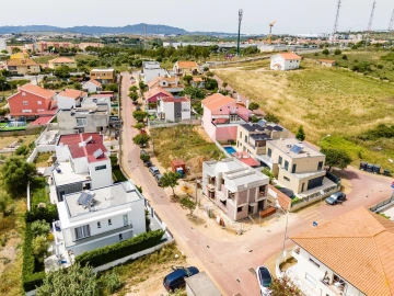 Moradia T3 para Venda em Porto Salvo